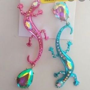 Searching for: BJ “Paradise Lost” Earrings